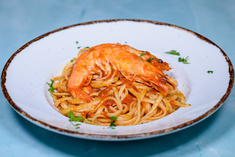 Γαρίδες linguini